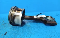 Поршень с шатуном Nissan Qashqai J10, X-Trail T31 2007-2014