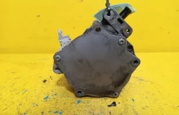 Насос вакуумный Audi A4 2007-2015
