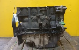 Блок цилиндров двигателя Opel Astra 2004-2015