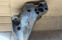 Кронштейн двигателя vw skoda 038199207j