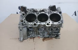 Блок двигателя Hyundai Coupe 2110037300 G6BA