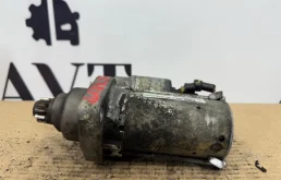 Стартер Volkswagen Polo 02M911023M BUD
