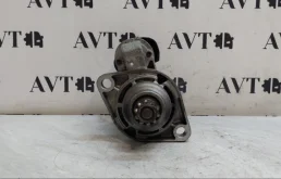 Стартер Skoda Octavia 02M911023M BLF