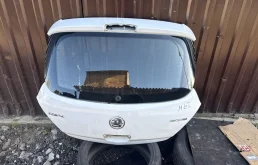крышка багажника opel corsa D 3D