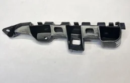 Направляющая бампера Volkswagen Passat 3AA807184 B7, передняя правая