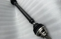 Приводной вал Volkswagen 3C0407272D, передний правый