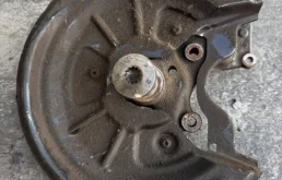Поворотный кулак Audi 1K0505435AE, задний левый