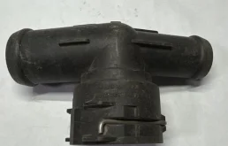 Фланец системы охлаждения Volkswagen 1K0122291B