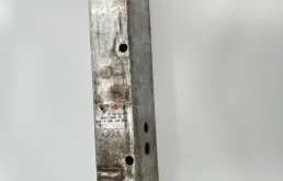 Кронштейн усилителя бампера Audi A4 2007-2015 8K0807332A 8K, задний правый
