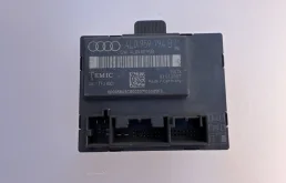 Блок управления дверьми Audi Q7 4L0959794B 4L