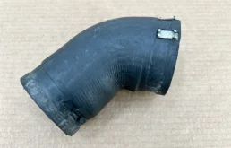 Патрубок интеркулера Audi Q3 5N0145838C 8U