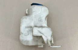 Бачок стеклоомывателя VAG Golf 4 1J0955453P 1J