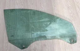 Стекло двери Audi A6 4B0845202 4B, переднее правое