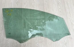 Стекло двери Audi Q7 4L0845202 4L, переднее правое
