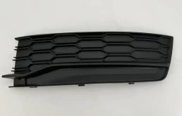 Решетка в бампер Skoda Rapid 5JA807367A9B9 5J, передняя левая