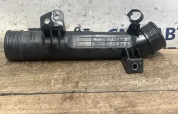 Патрубок интеркулера Volvo V90 Cross Country 31686412 V90 CROSS COUNTRY 2.0 T23