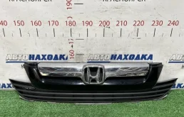 Решетка радиатора HONDA CR-V 2006-2012 71128SWA003ZC RE4 K24A, передняя