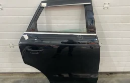Дверь Audi Q3 8U