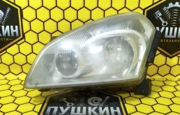 Фара Nissan Qashqai 2007 26060JD90A J10 M9R, левая