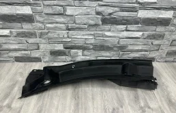 Планка под лобовое стекло Infiniti FX50 2009 668631CA0A S51, левая
