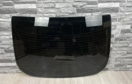 Стекло заднее FORD Focus 2012 1779510