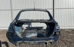 Задняя часть кузова FORD Focus 2012 1717675 3 PNDA