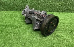 Компрессор кондиционера Renault Logan 2015 8201025121 2 K7M812