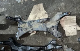 Подрамник Mitsubishi Lancer 9 2001-2008 MR510285 CS3A/CS3W