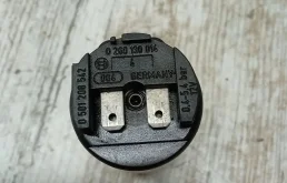 [Б/У] Клапан электромагнитный VAG VAG 01V927333