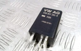 [Б/У] Реле свечей накала VAG 038907281B