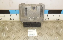 [Б/У] Блок управления двигателем (CAXA) Skoda Octavia VAG 03C906016AK