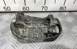 [Б/У] Кронштейн генератора VW Touareg Audi Q7 VAG 059903143AC