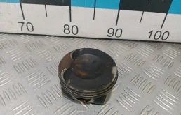 [Б/У] Поршень Audi VW Skoda Seat VAG 06H107065DM