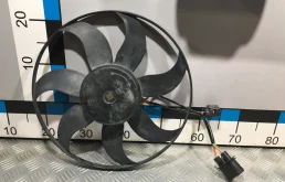 [Б/У] Вентилятор радиатора 300W 360мм - (Состояние: заклеенная трещина на крыльчатке) [Незначительные дефекты] VAG 1K0959455FR