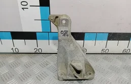 [Б/У] Кронштейн двигателя правый BMW BMW 22116782038