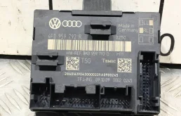 [Б/У] Блок комфорта двери Audi VAG 4F0959792R