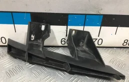 [Б/У] Кронштейн переднего бампера левый VAG 4L0807333A