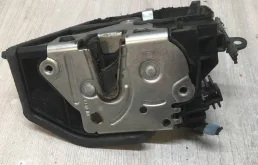 [Б/У] Замок двери задней левой BMW BMW 51227202147