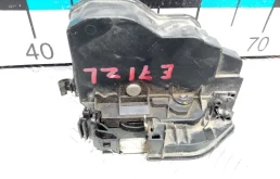 [Б/У] Замок двери задней левой BMW BMW 51227202147