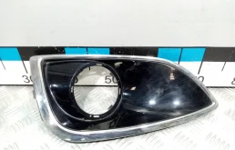 [Б/У] Решетка в бампер левая ix35 HYUNDAI / KIA 865852Y000