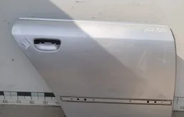 [Б/У] Дверь задняя правая Audi A4 (B6) 2000-2004 - счес над молдингом [Незначительные дефекты] VAG 8E0833052