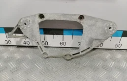 [Б/У] Кронштейн редуктора Audi VAG 8K0599287J
