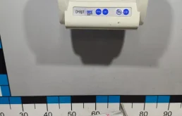 [Б/У] Кронштейн переднего усилителя левый VAG 8K0807133D