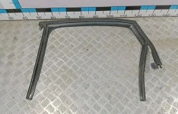 [Б/У] Уплотнитель стекла двери задней левой Audi A4 VAG 8K5839439G