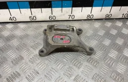 [Б/У] Кронштейн КПП vag VAG 8W0399118Q