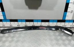 [Б/У] Уплотнитель двери передней правой MERCEDES BENZ A1647201478