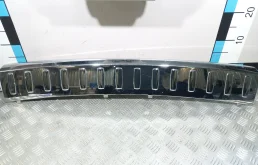 [Б/У] Накладка заднего бампера Mercedes W166 ML/GLE - Мелкие царапины, сколы на хроме [Незначительные дефекты] MERCEDES BENZ A1668852174