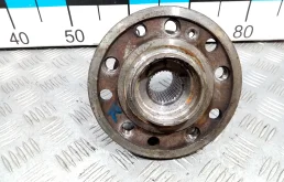 [Б/У] Ступица передняя 4-MATIC MERCEDES BENZ A2053340300