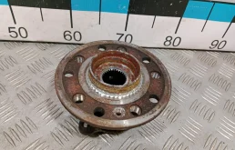 [Б/У] Ступица передняя 4-MATIC MERCEDES BENZ A2053340300