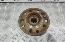 [Б/У] Ступица передняя 4-MATIC MERCEDES BENZ A2053340300